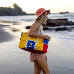Beach Bag in Tricolour by YKRA
