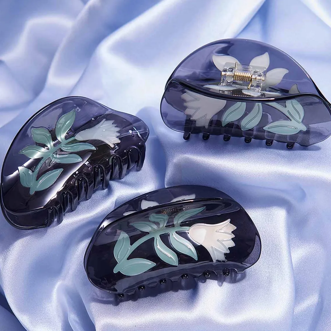 Belladonna Hair Claw by Winona Irene