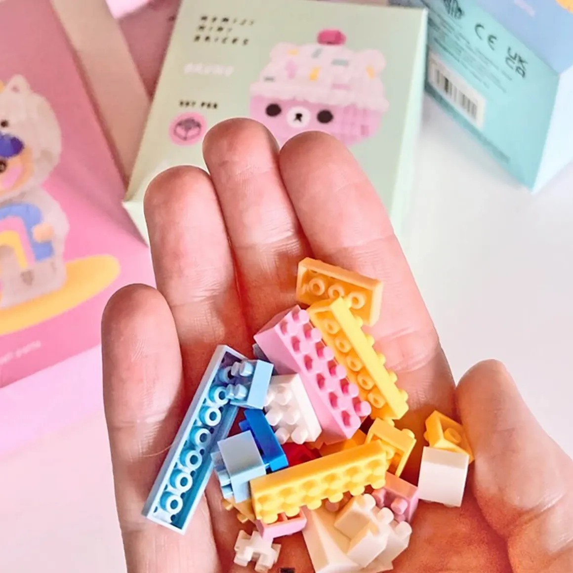 Bruno Mini Bricks by Momiji