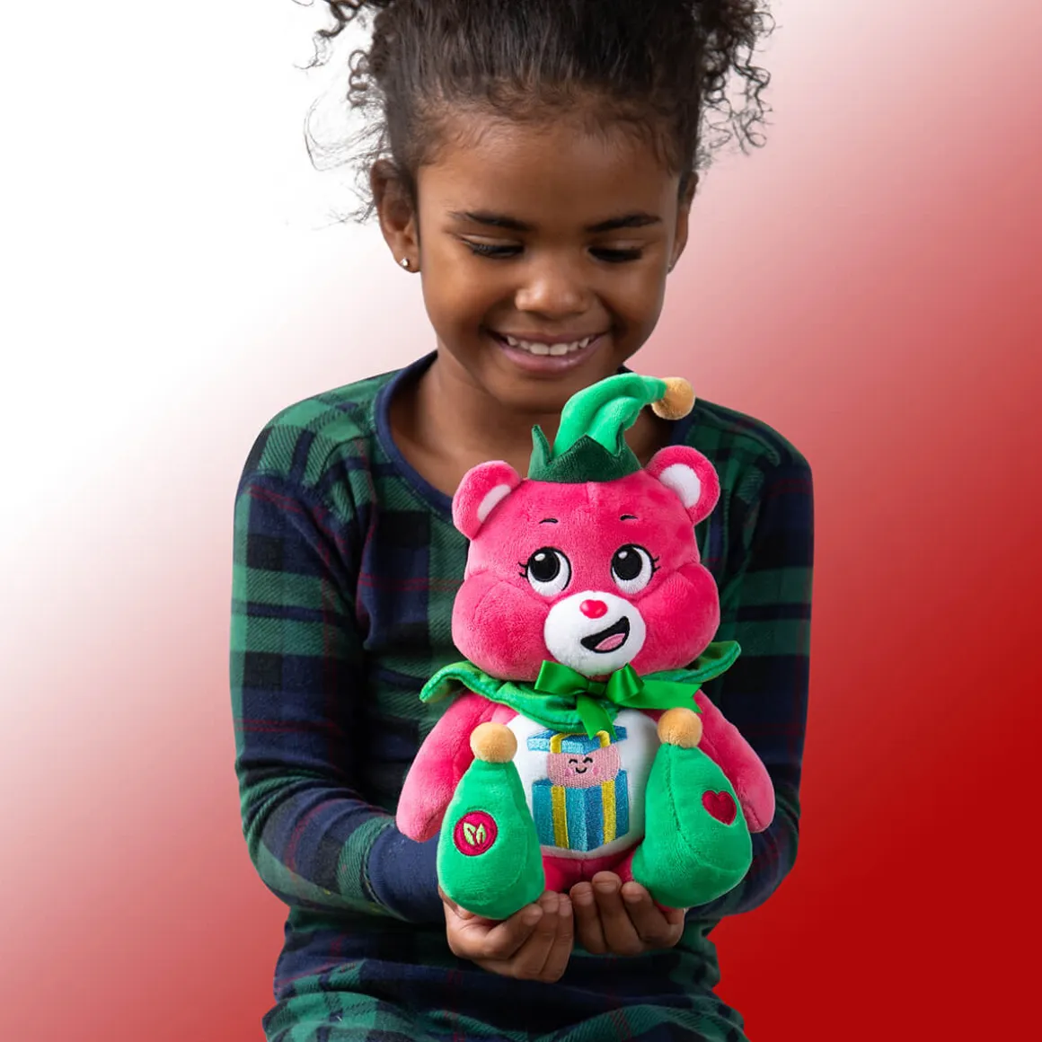 Care Bears Great Giving Bear Small (9") by Hasbro