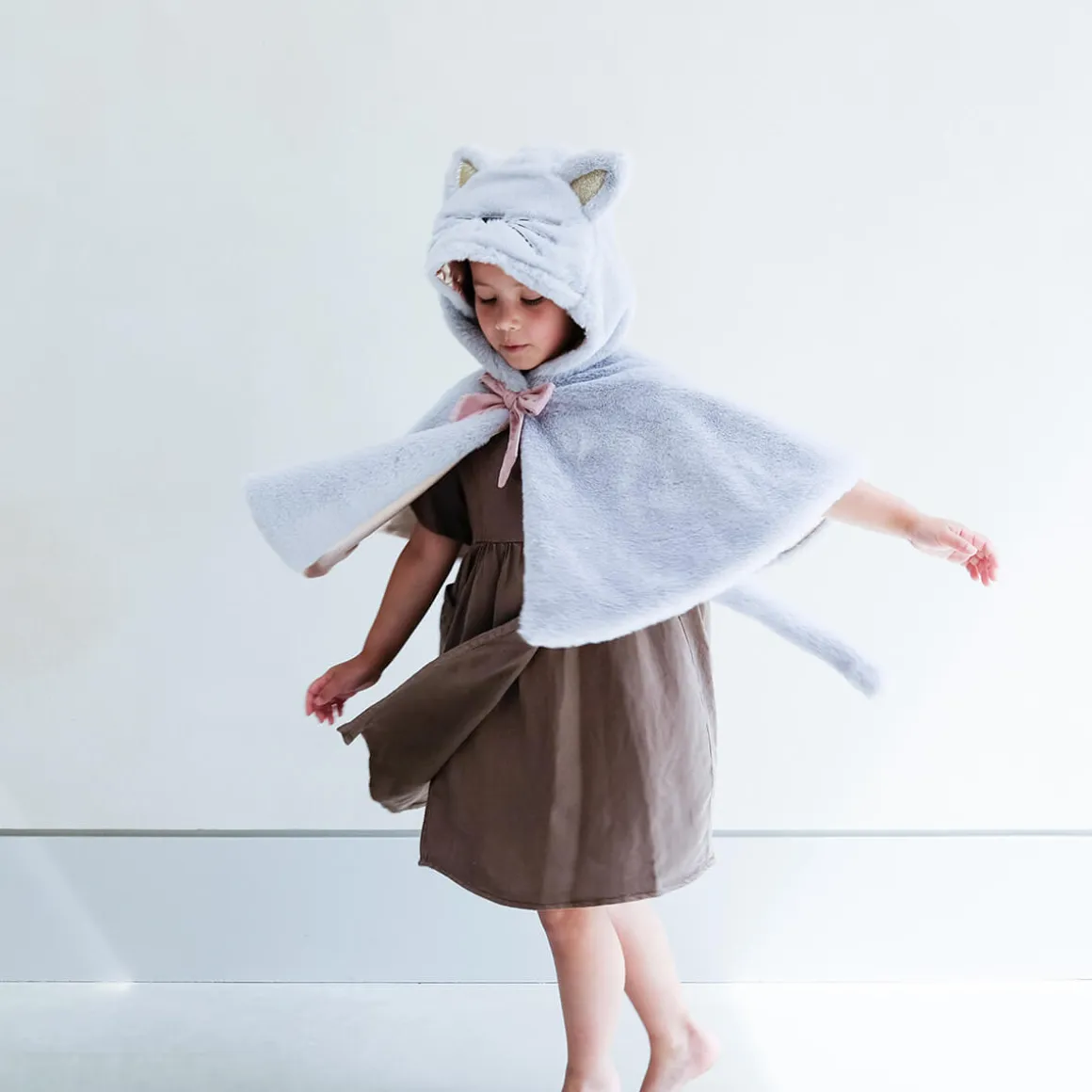 Cat Dress Up by Mimi & Lula
