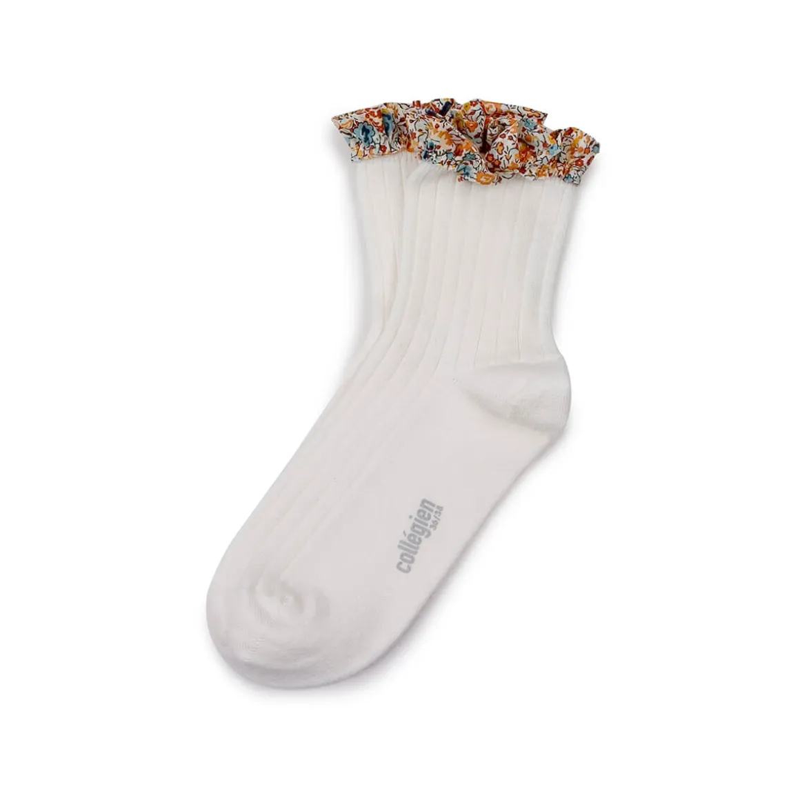 Charlotte Liberty Ruffle Ribbed Ankle Socks in Blanc Neige by Collegien