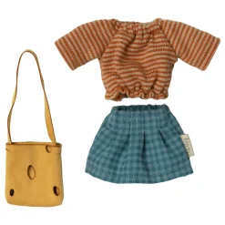 Clothing Set for Mum Mouse by Maileg