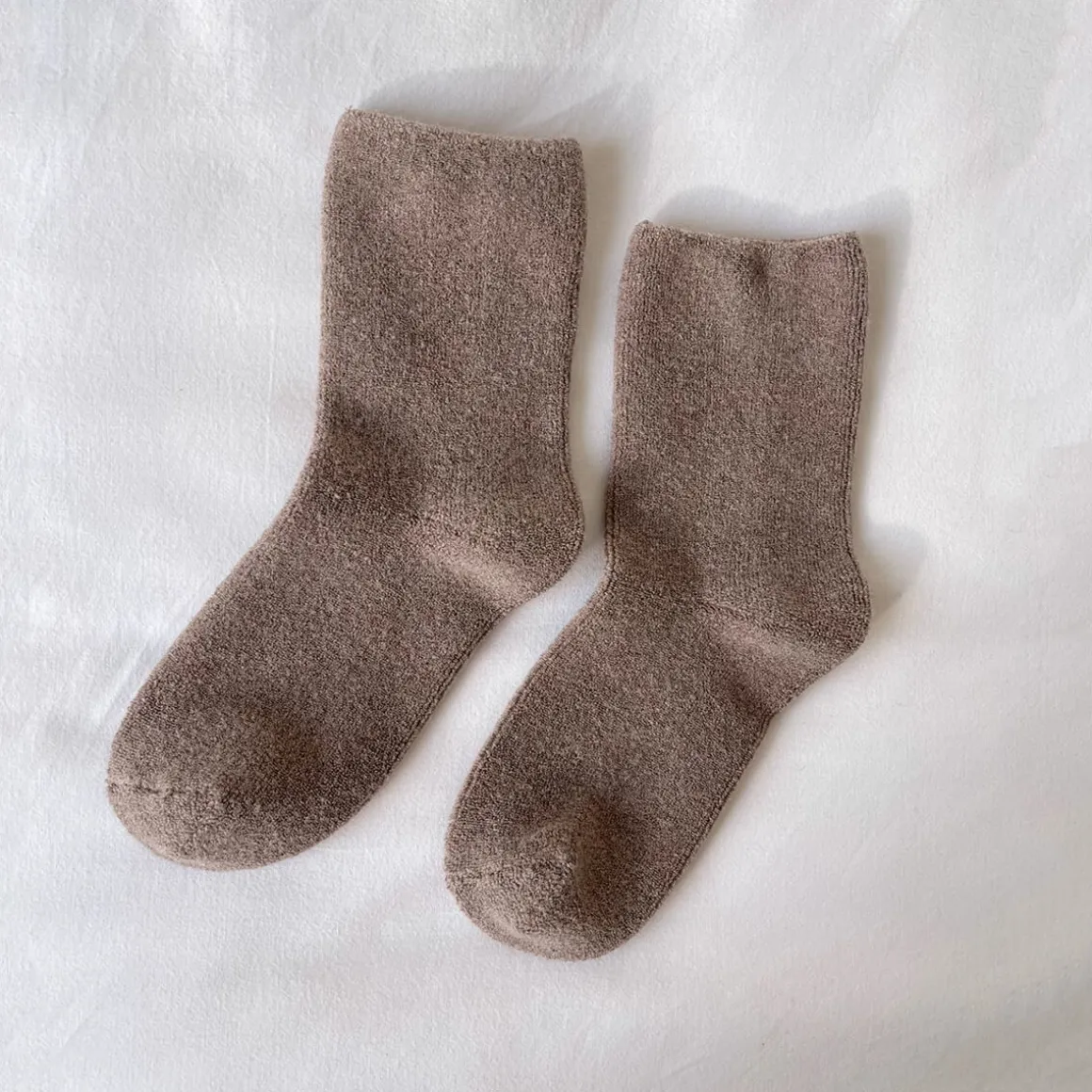 Cloud Adult Socks in Frappe by Le Bon Shoppe