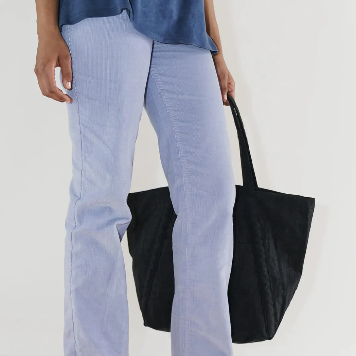 Cloud Bag in Black by Baggu