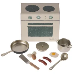 Cooking Set For Mouse by Maileg