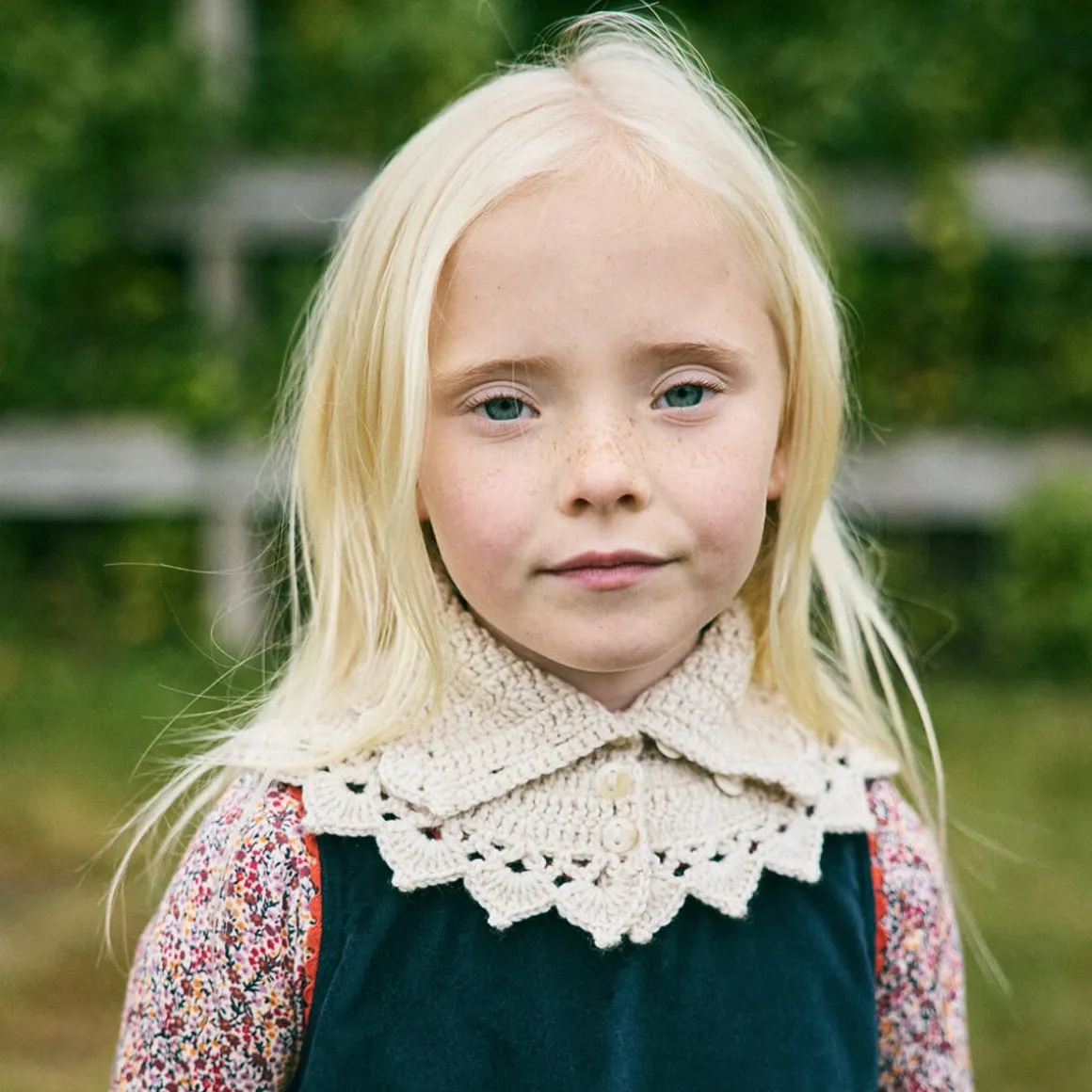 Crochet Button Collar in String by Misha & Puff