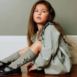 Dalia Jacquard Flower Knee High Socks in Aigue Marine by Collegien