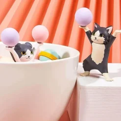 Dancing Cat Pen Holder by Yell Japan