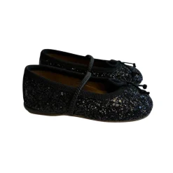 Darlyn Glitter Ballet Slippers in Nero by PèPè