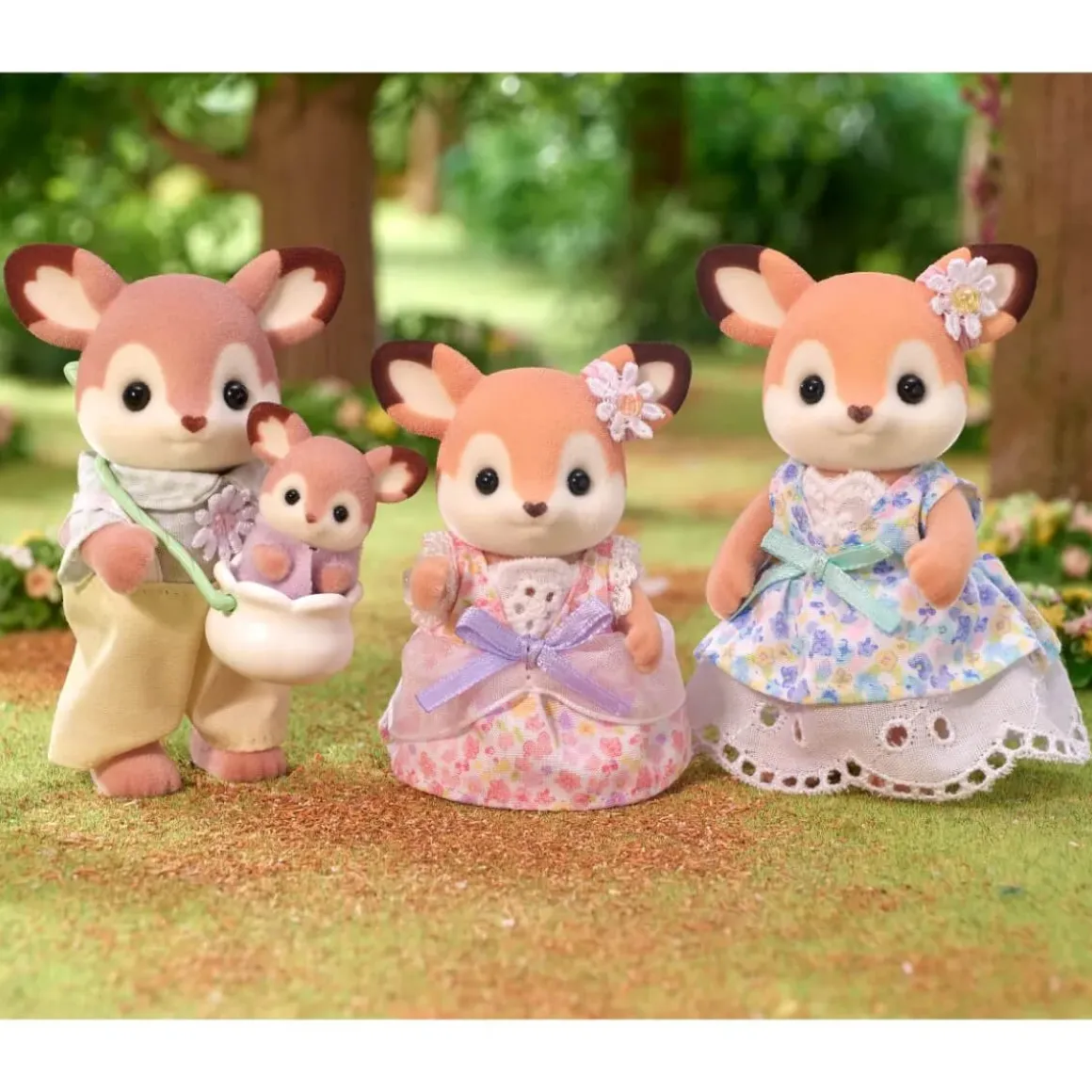 Deer Family by Sylvanian Families