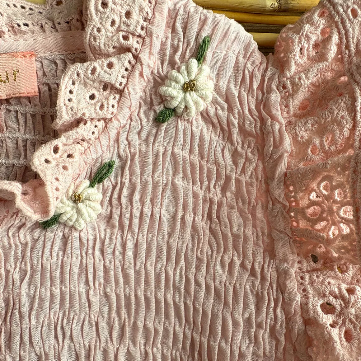 EXCLUSIVE Ibiza Top in Light Pink Sushi by Bonjour