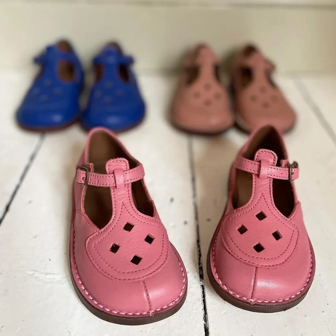 Ezra Cut Out Sandals in Peony by PèPè