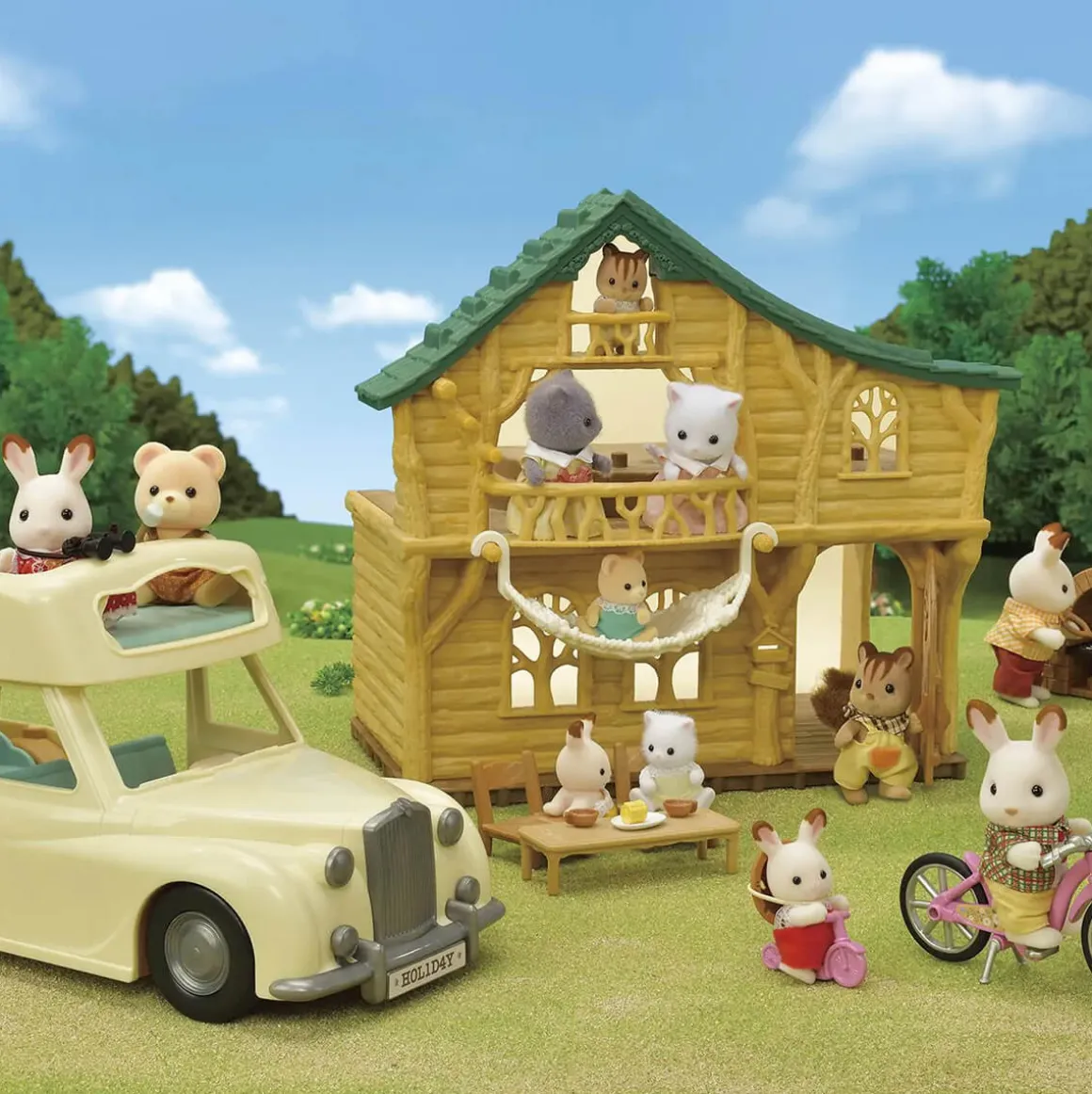 Family Campervan by Sylvanian Families