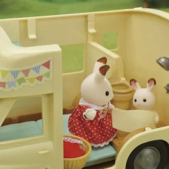 Family Campervan by Sylvanian Families