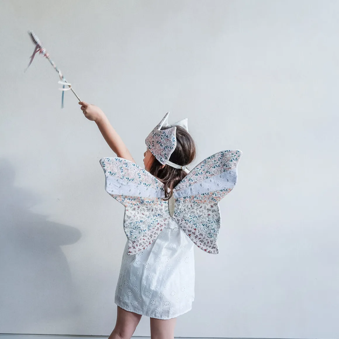 Floral Wand by Mimi & Lula