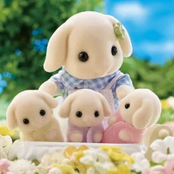 Flora Rabbit Family by Sylvanian Families