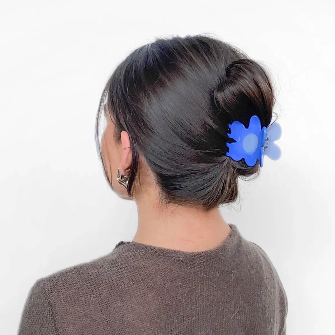 Flower Hair Claw in Periwinkle & Blue by Chunks