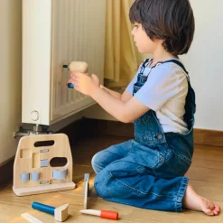 Handy Carpenter Set by PlanToys