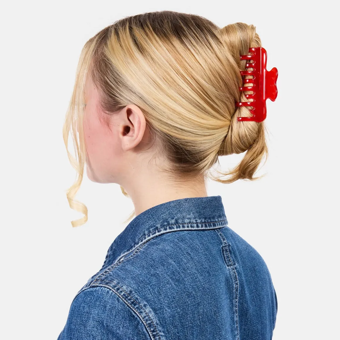 Jojo Claw in Small Candy Red by Chunks