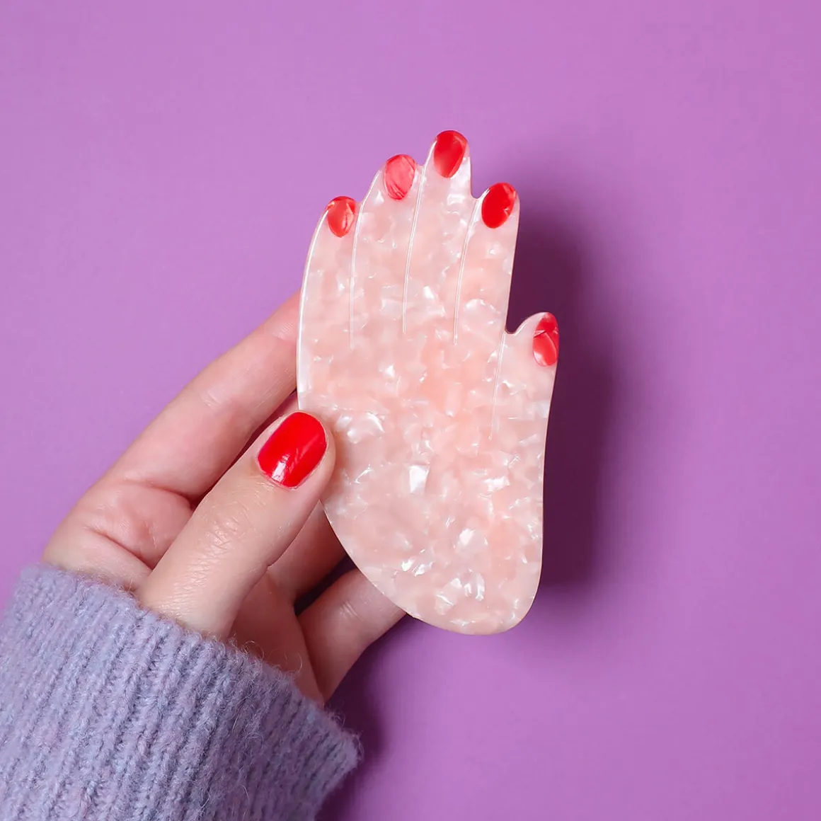 Large Hand Hair Claw by Coucou Suzette