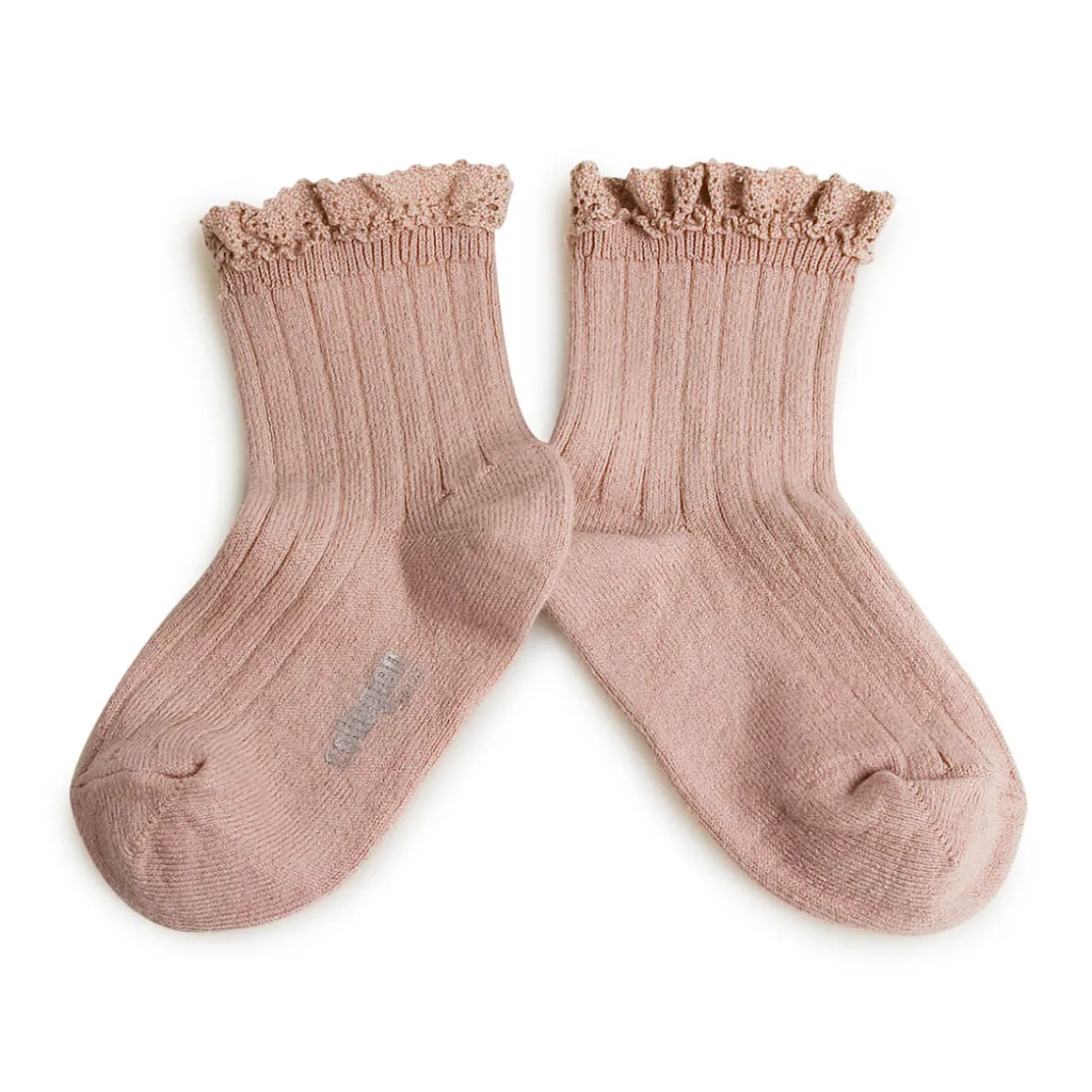 Lili Lace Trim Ribbed Ankle Socks in Vieux Rose by Collegien