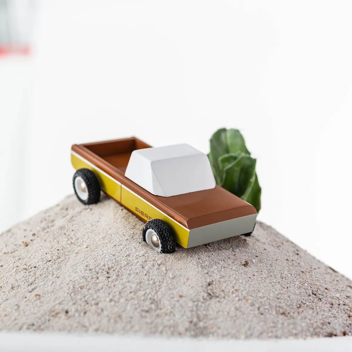 Longhorn Sierra Brown Truck By Candylab Toys