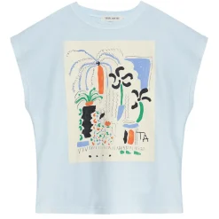 L'orangerie T-shirt by True Artist