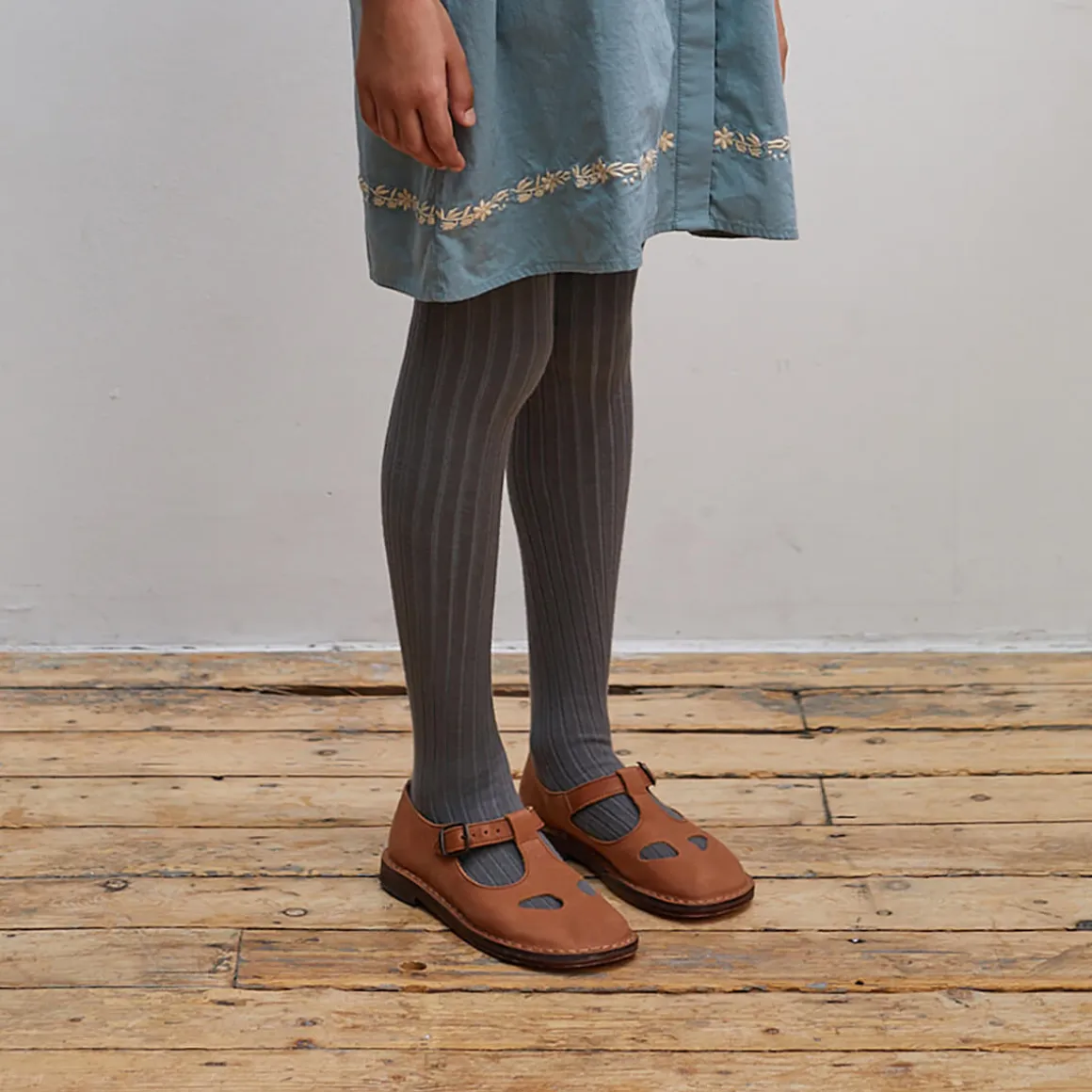 Louise Ribbed Tights in Gris Galet by Collegien