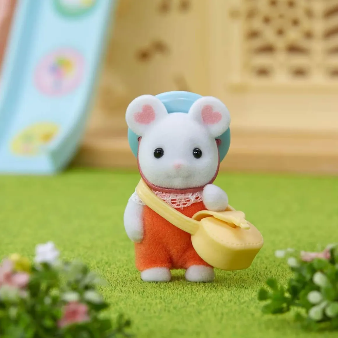 Marshmallow Mouse Baby by Sylvanian Families