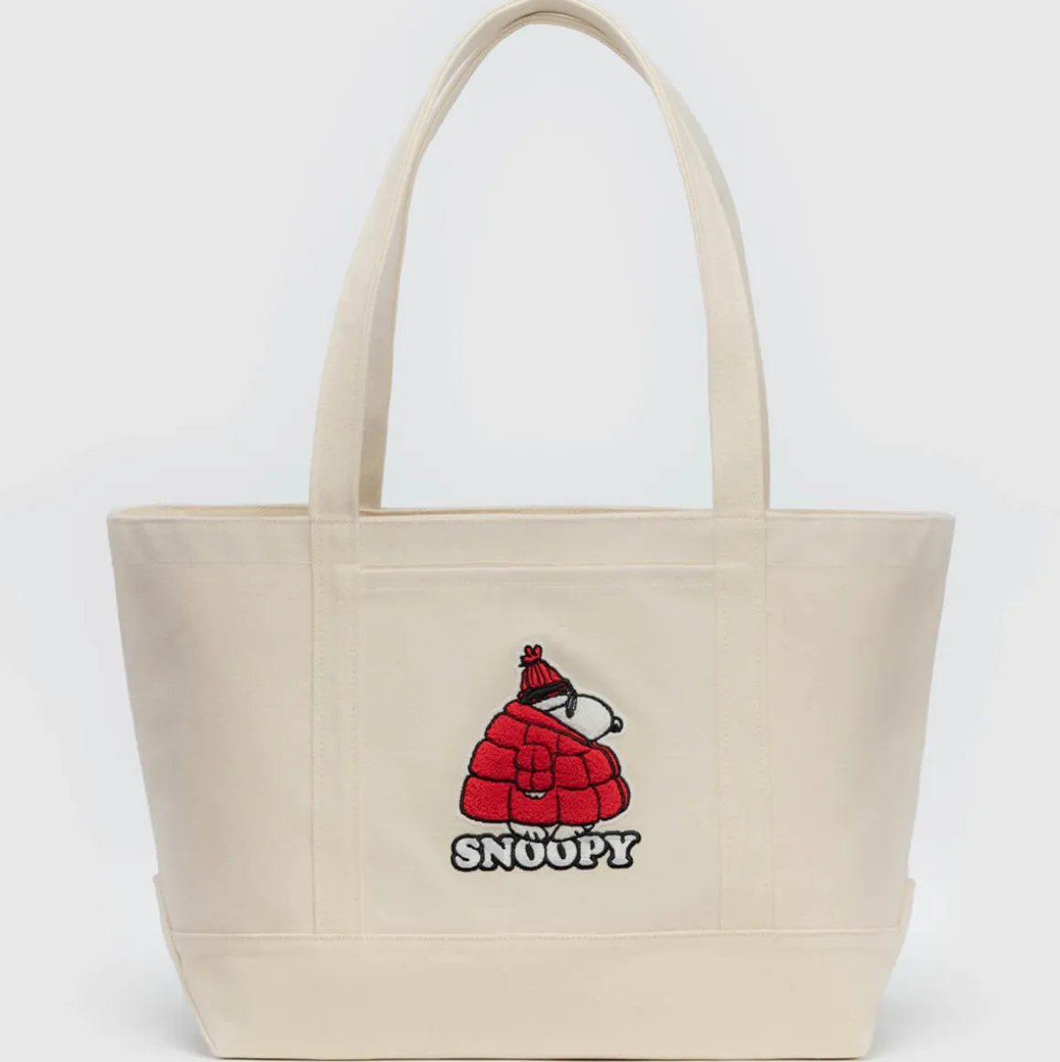 Medium Heavyweight Canvas Tote in Snoopy by Baggu