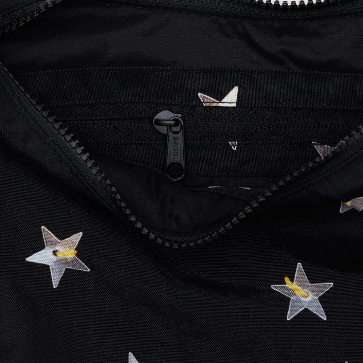 Medium Nylon Crescent Bag in Stars by Baggu