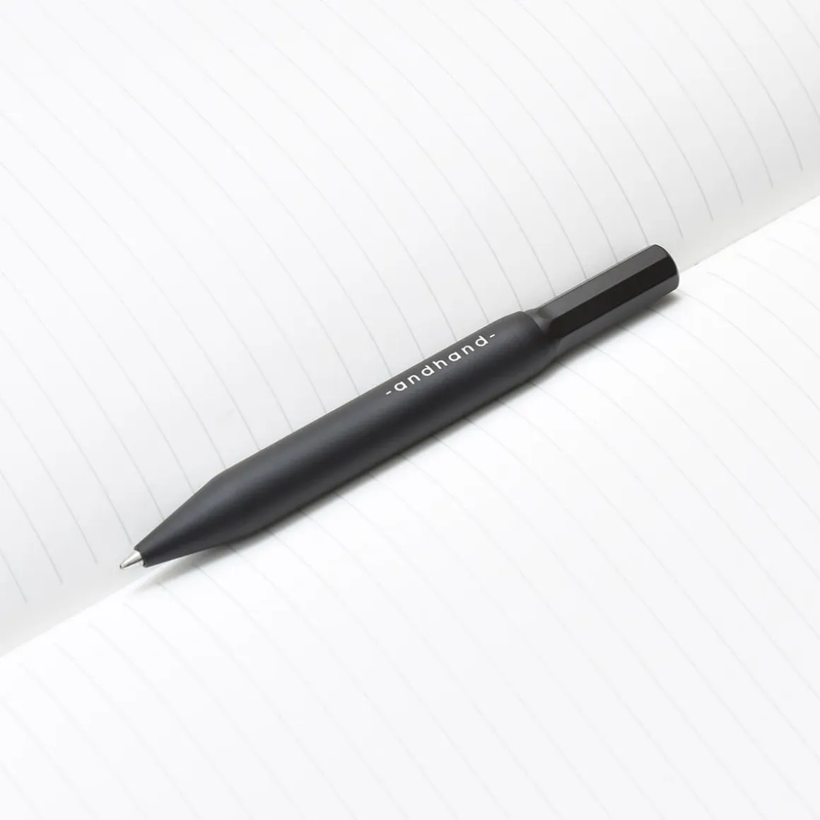 Method Mini Pen in Black by Andhand