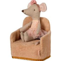 Mouse Chair in Powder by Maileg