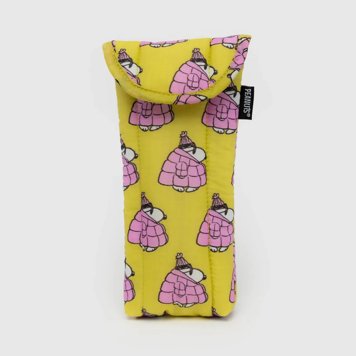 Puffy Glasses Sleeve in Mini Puffer Snoopy by Baggu