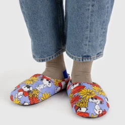 Puffy Slippers in Floral Snoopy by Baggu