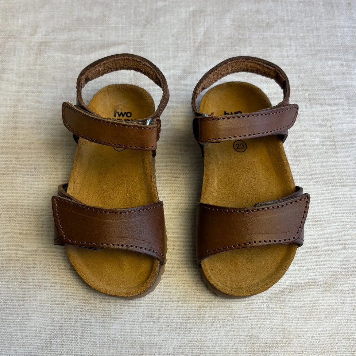 Robin Velcro Sandals in Cuoio Brown by PèPè