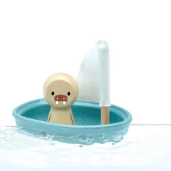 Sailing Boat with Walrus by PlanToys
