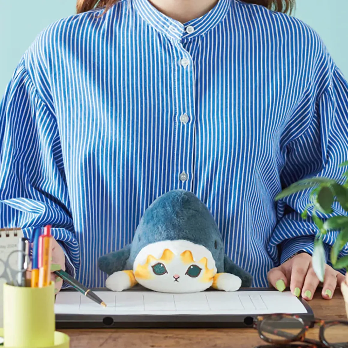 Shark Meow Posture Pal Mofusand by Dreams (Sonny Angel)