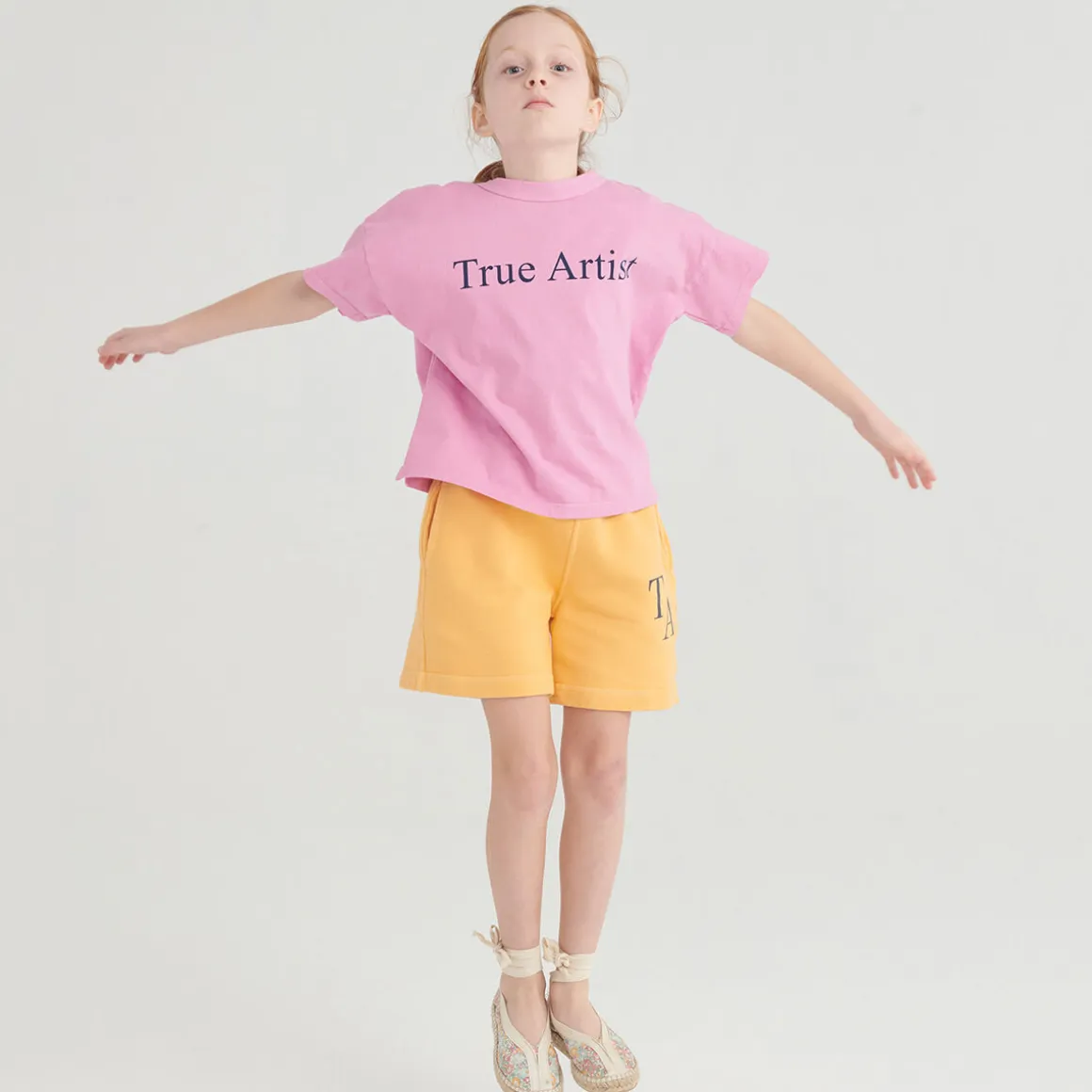 Shorts nº04 in Apricot Cream by True Artist