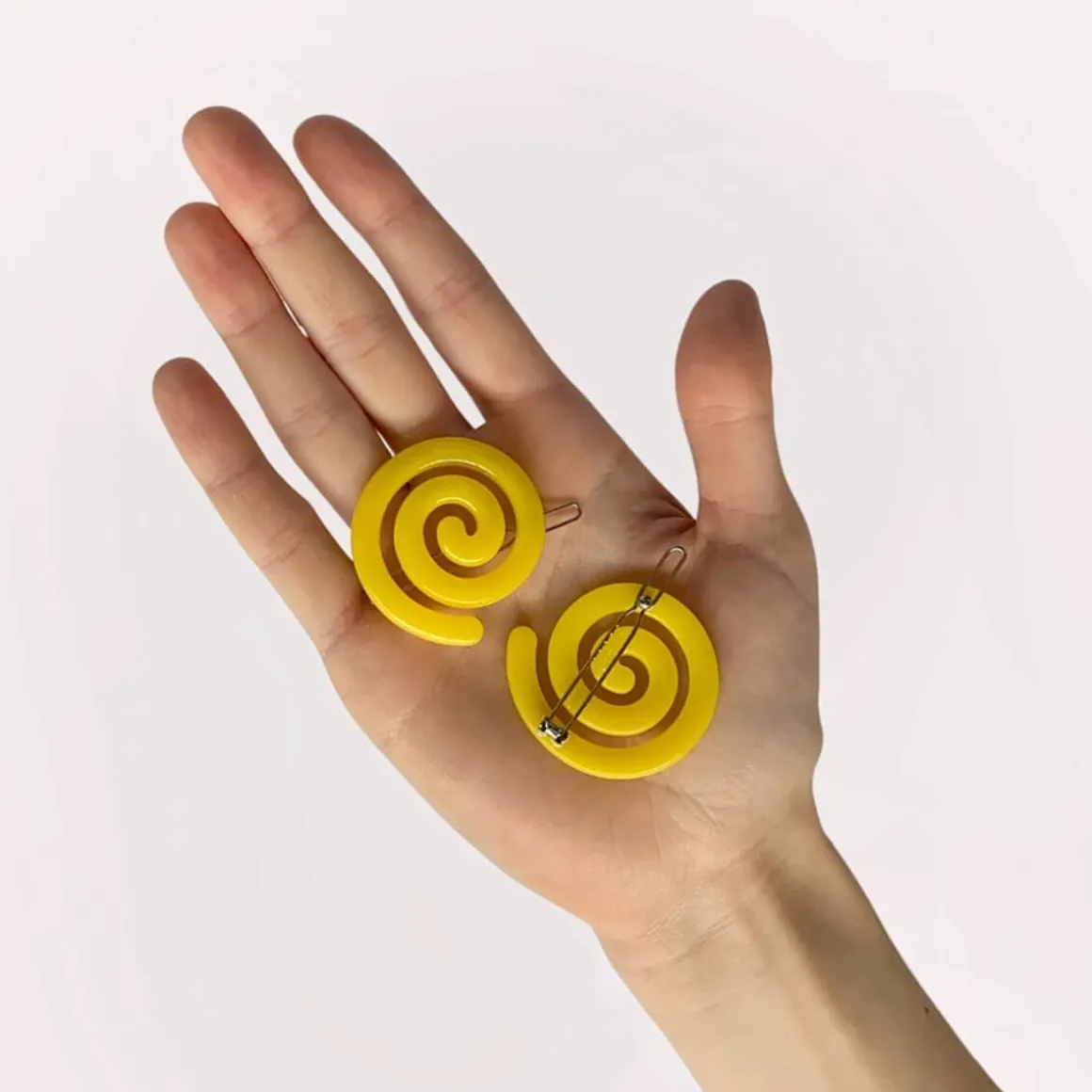 Spiral Clip in Yellow by Chunks