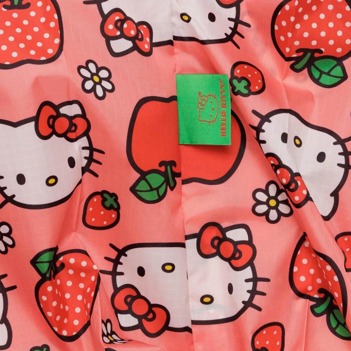 Standard Bag in Hello Kitty Apple by Baggu