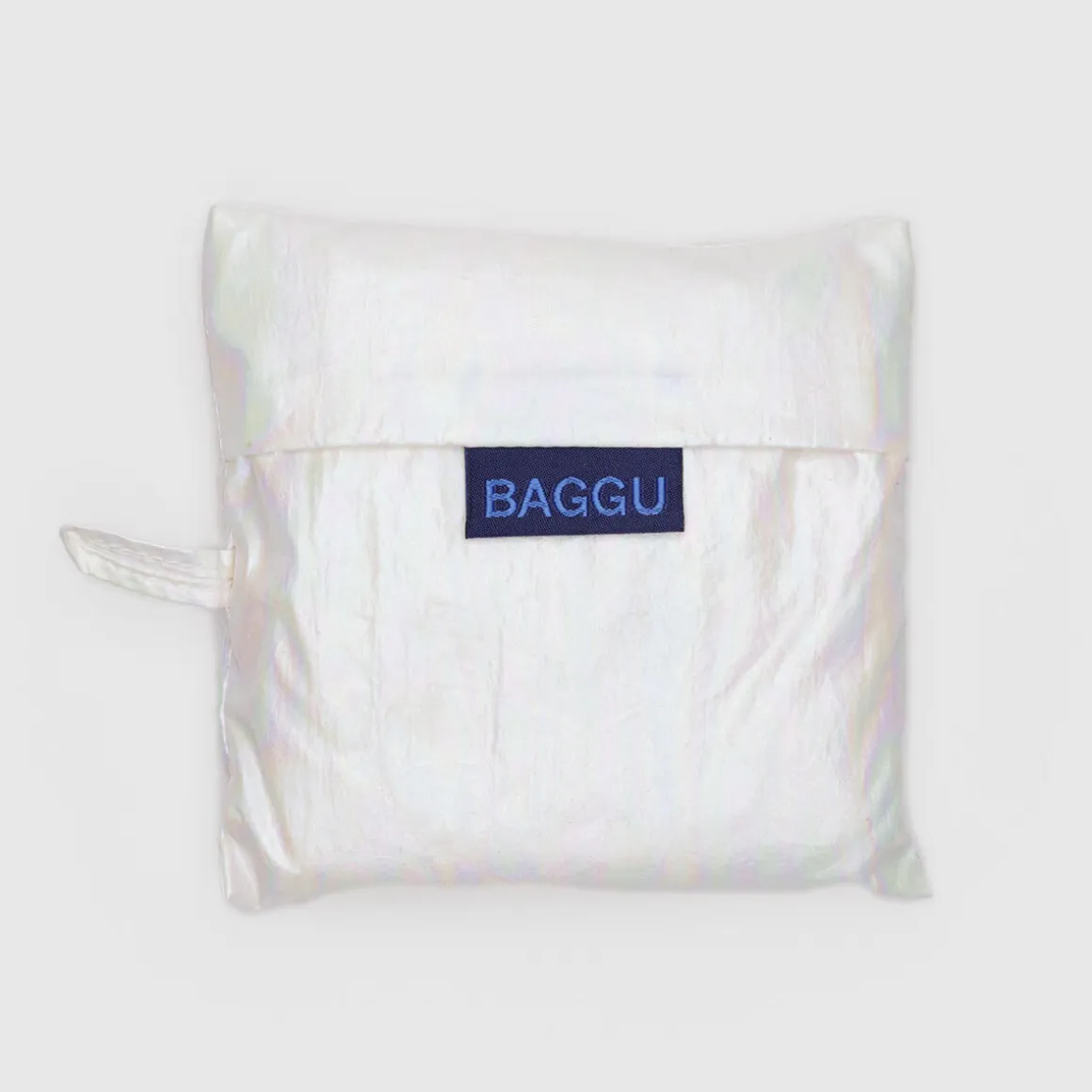 Standard Bag in Metallic Pearl by Baggu