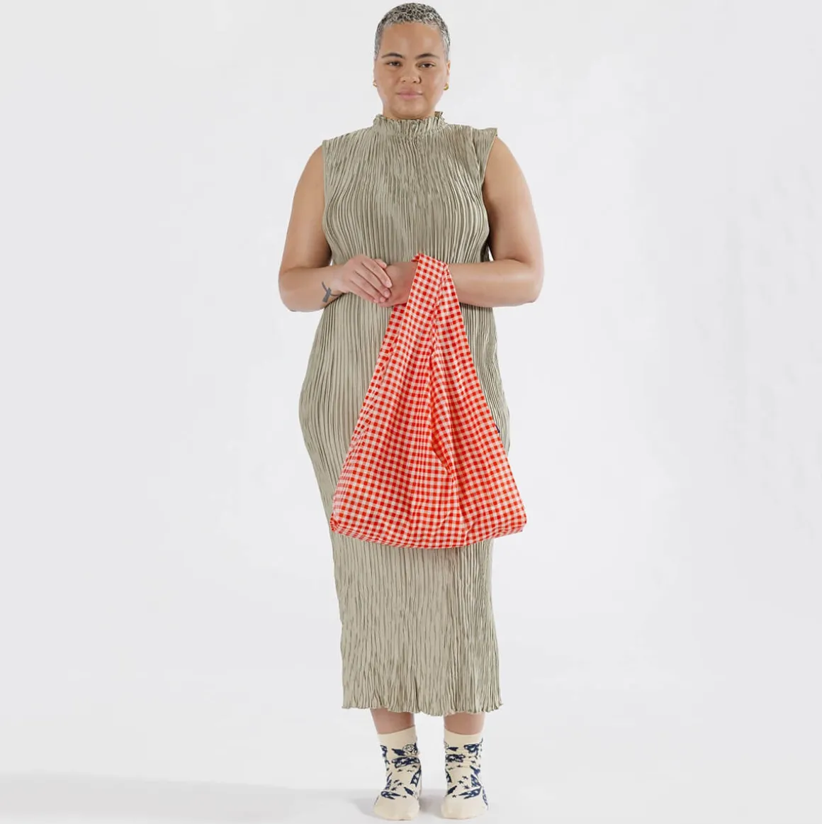 Standard Bag in Red Gingham by Baggu