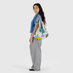 Standard Bag in Table Cats by Baggu
