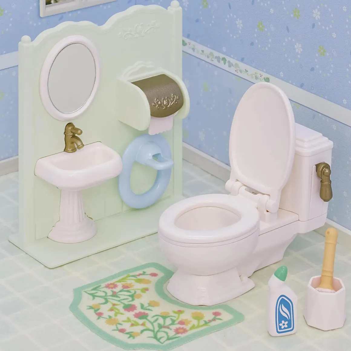 Toilet Set by Sylvanian Families
