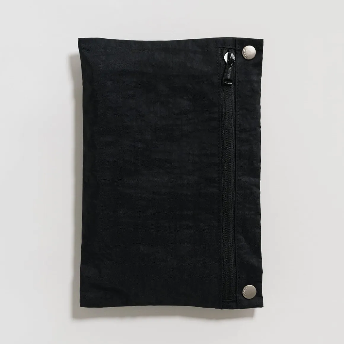 Travel Cloud Bag in Black by Baggu