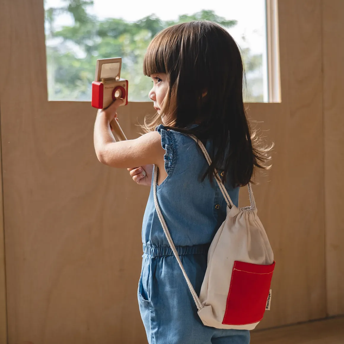 Vlogger Kit by PlanToys