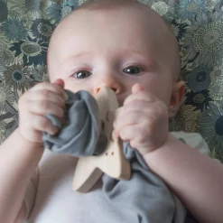 You're A Star Teether by Loullou